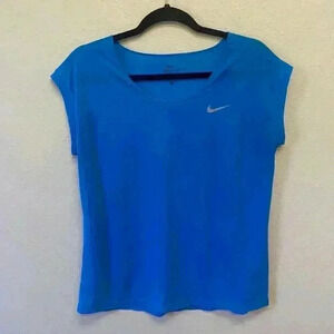 NIKE Women’s Athletic Top